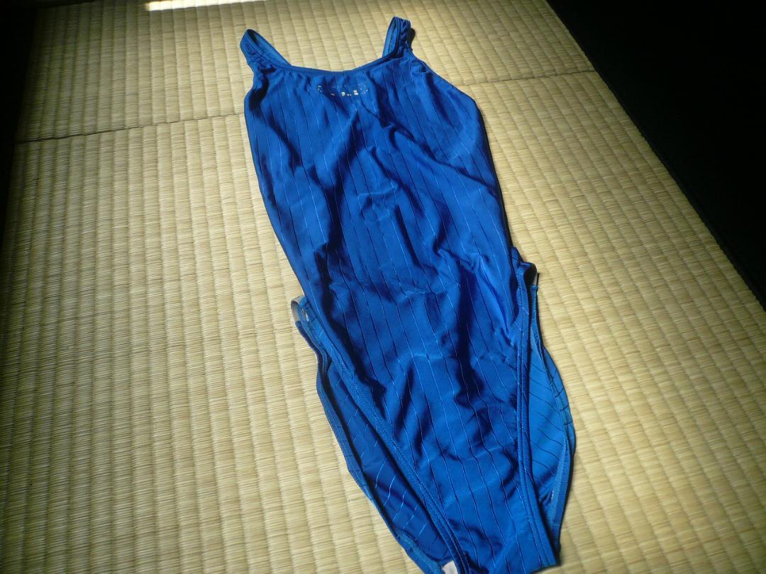貴重な旧ロゴ アリーナ！！ 青縦じまハイカット 競泳水着