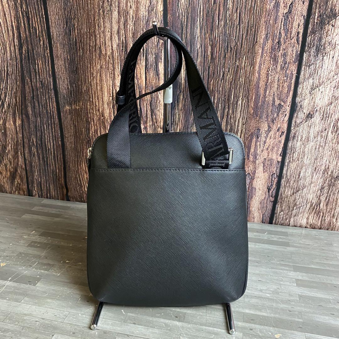 Emporio Armani エンポリオ アルマーニ ブラック ショルダーバッグ