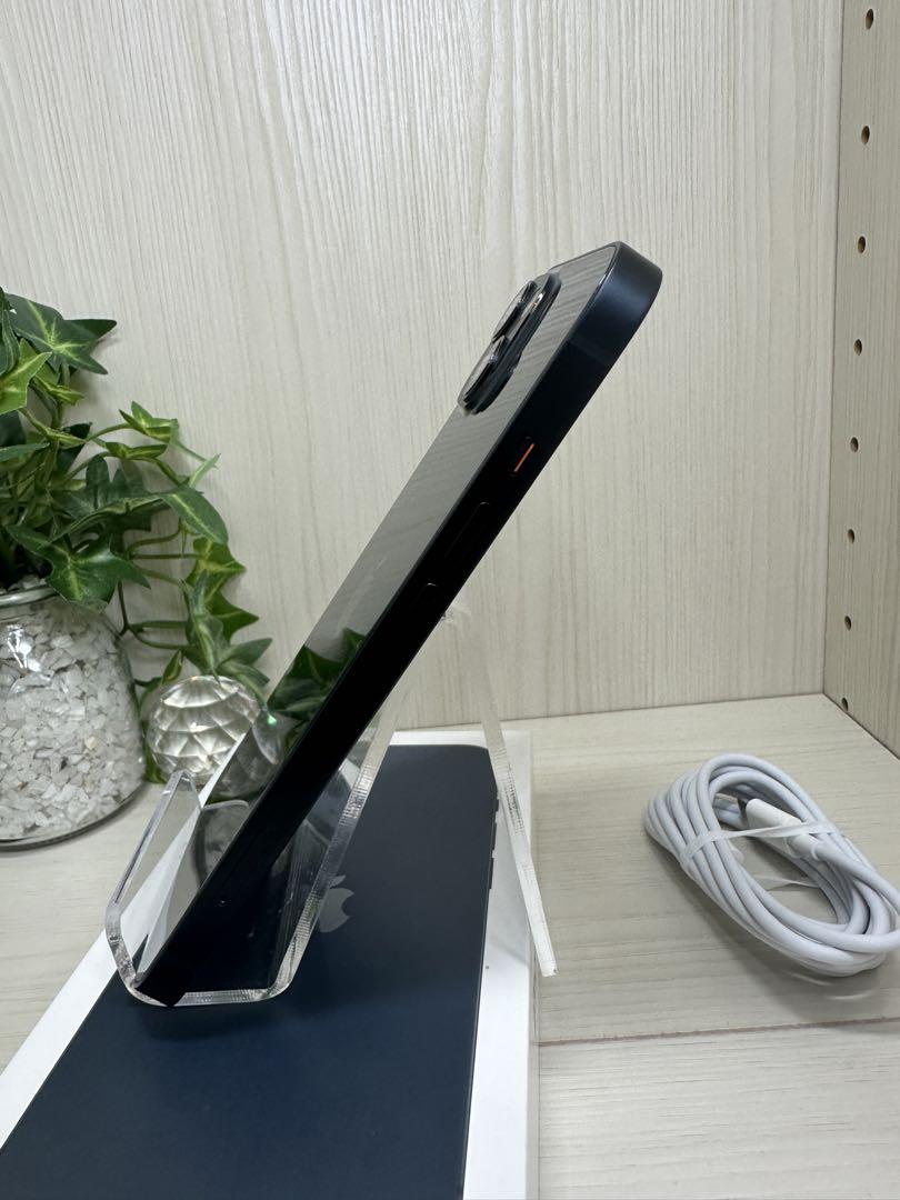 【美品】【新品バッテリー100％】iphone 13 ミッドナイトSIMフリー
