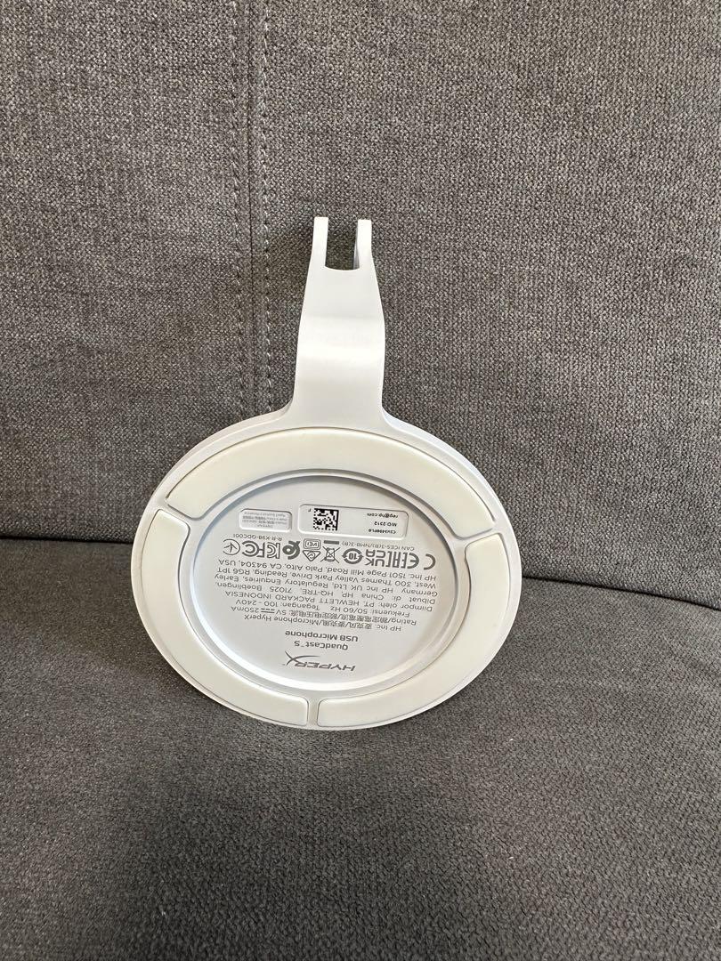 HyperX QuadCast Sスタンドアロンマイク・フィルター・アームセット