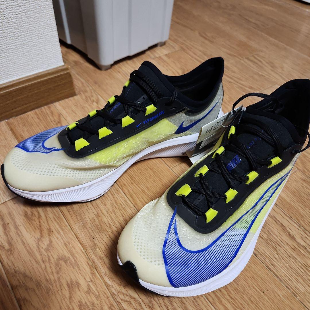 【新品未使用】ナイキ　ズームフライ3 【28cm】