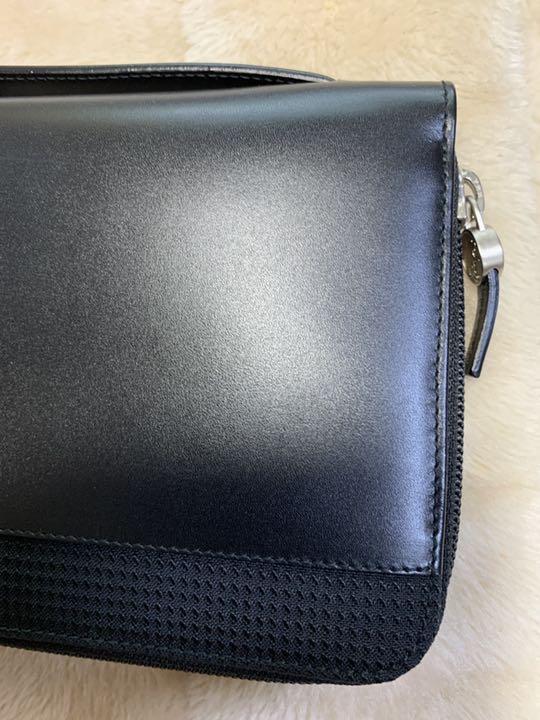 ハンティングワールド　財布　トラベルバック