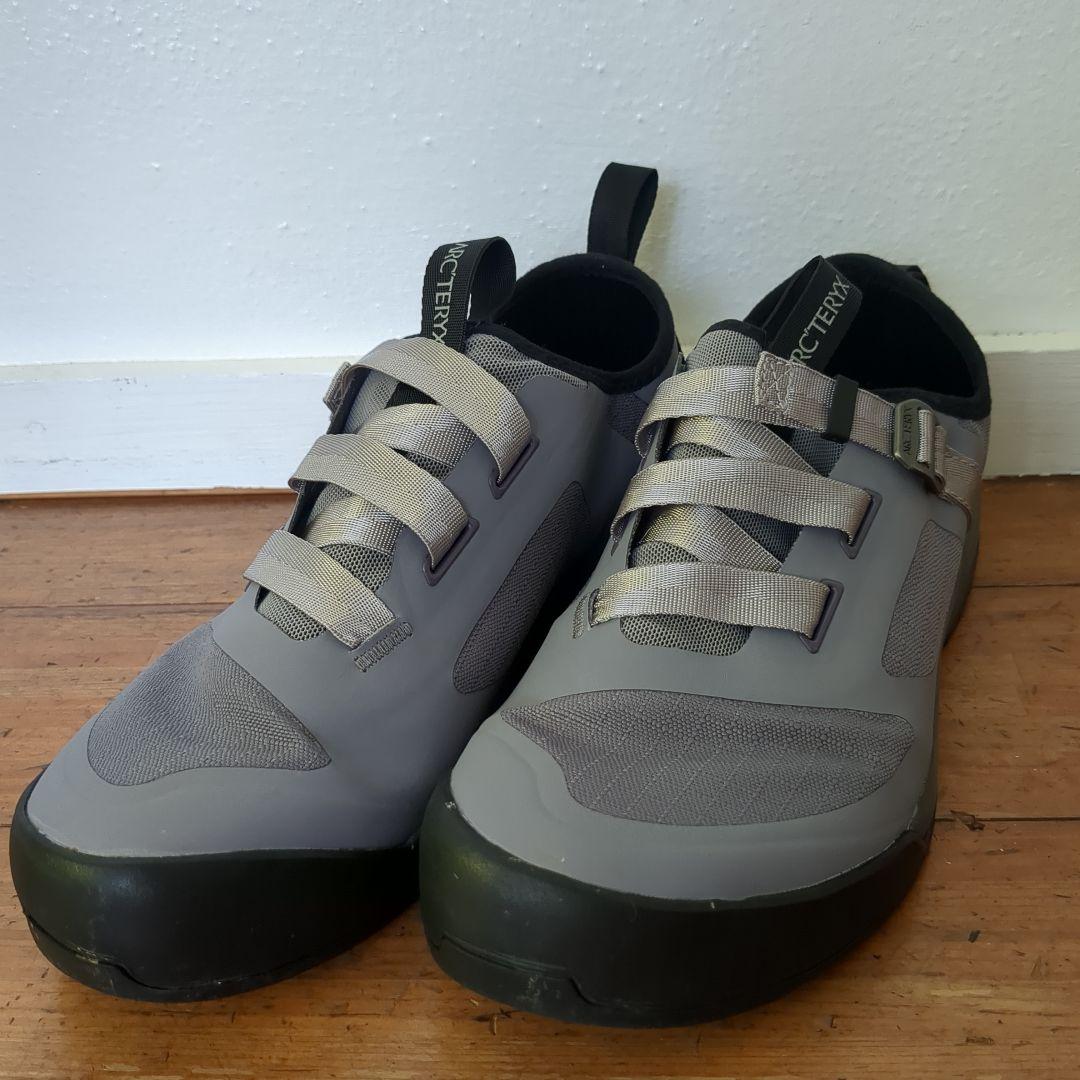 ARC'TERYX アークテリクス　アラキス　アプローチシューズ　25.5cm