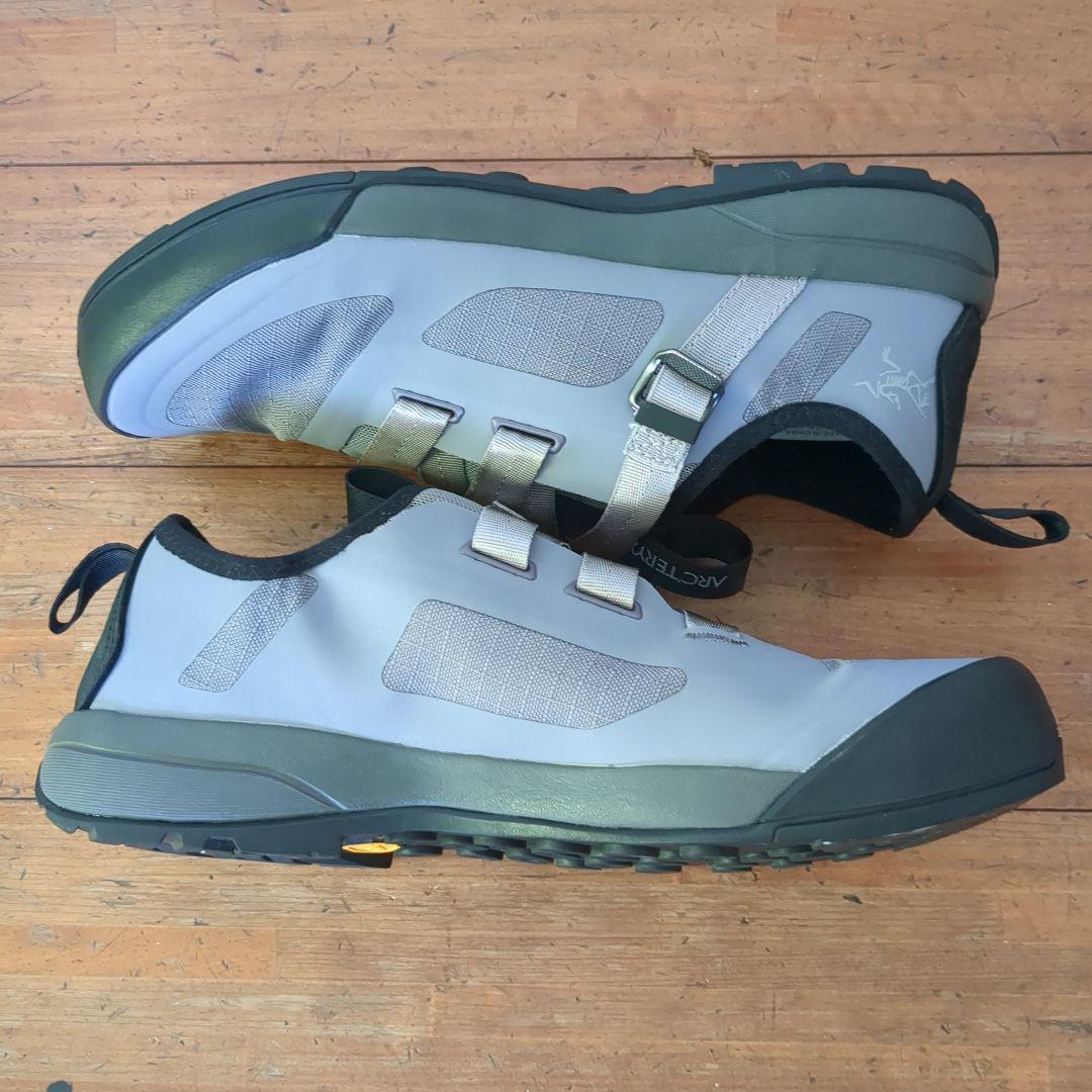 ARC'TERYX アークテリクス　アラキス　アプローチシューズ　25.5cm