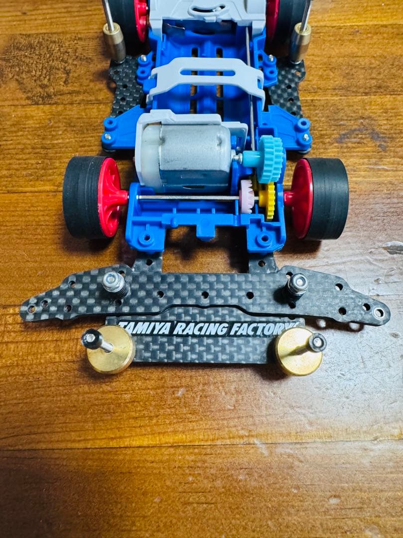 タミヤクロススピアー01 VZシャーシ/カーボンパーツ/ペラタイヤ