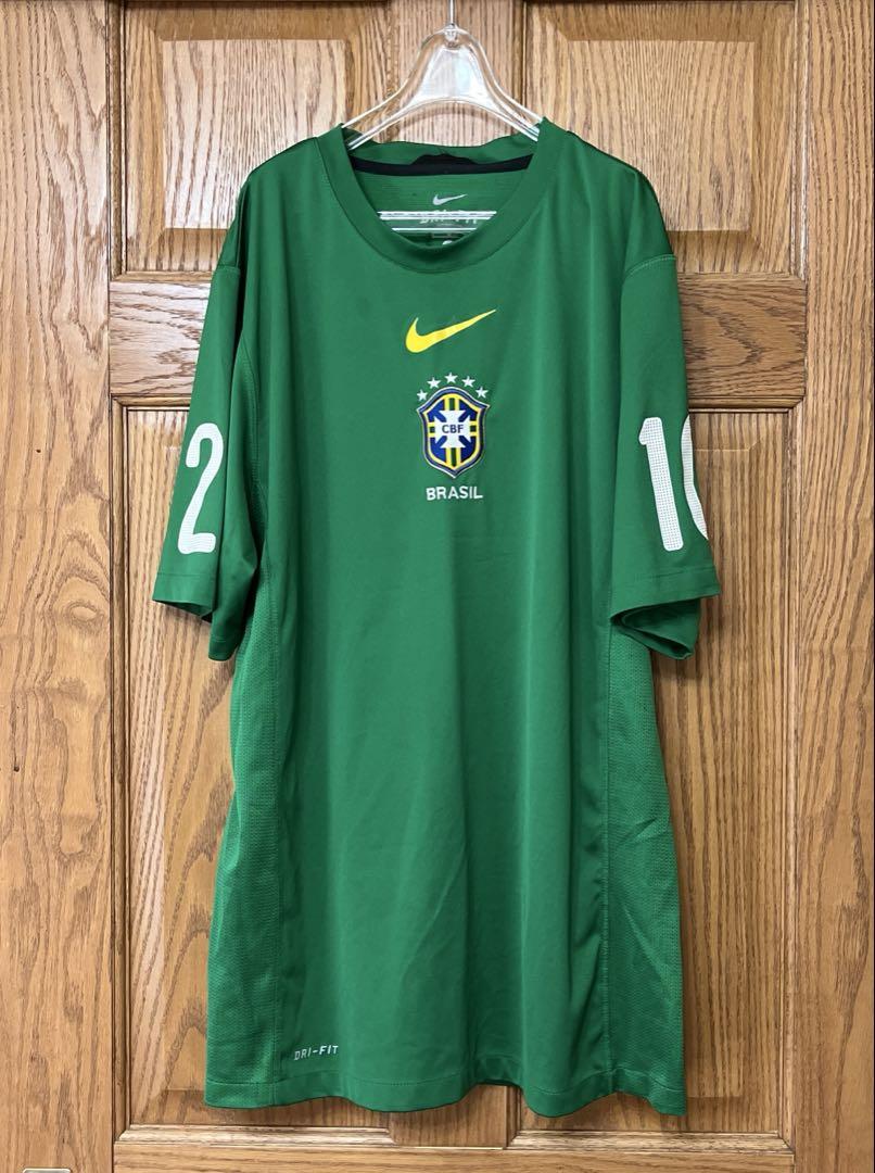 Nike ブラジル代表 サッカーシャツ
