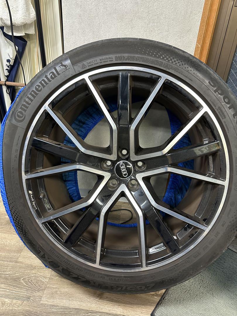 アウディ　Audi Q8 22インチホイールセット 285/40R22