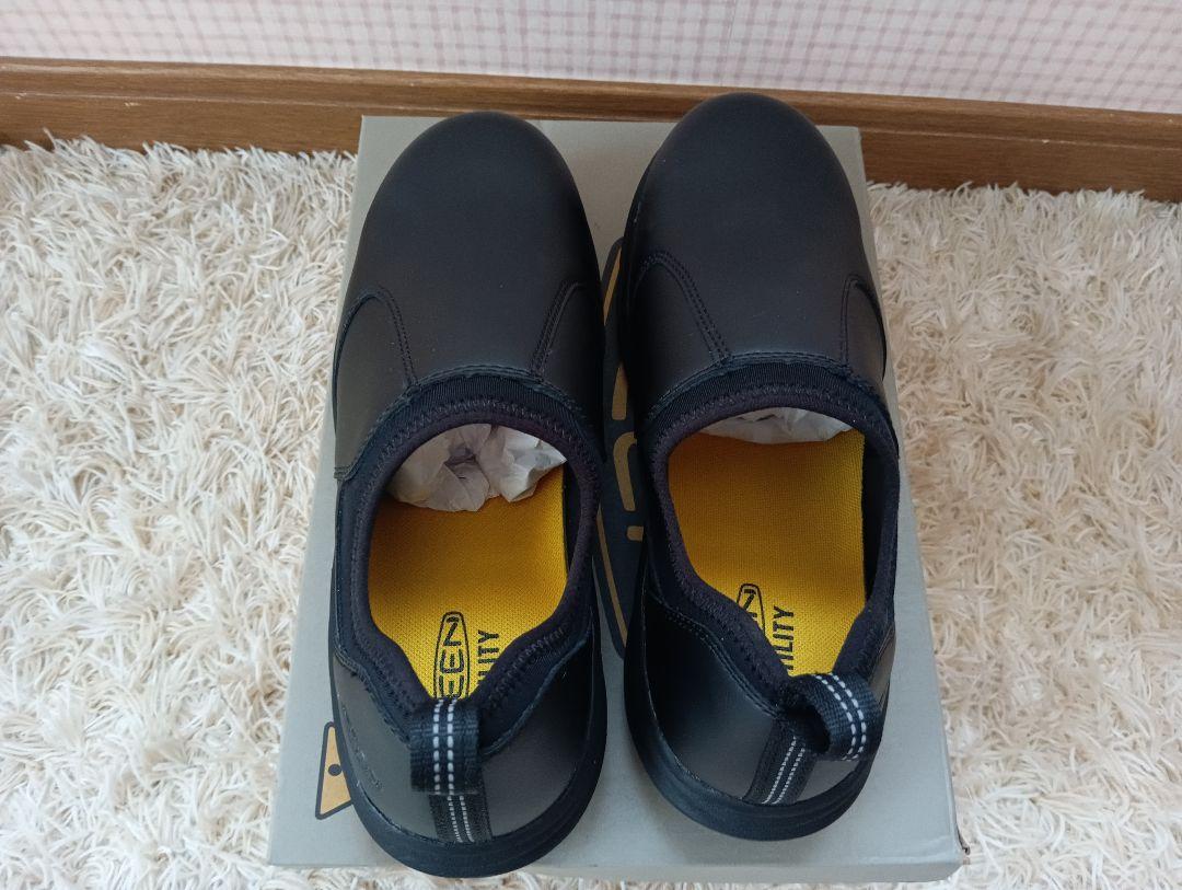 【新品未使用品】KEEN コックシューズ　27センチ