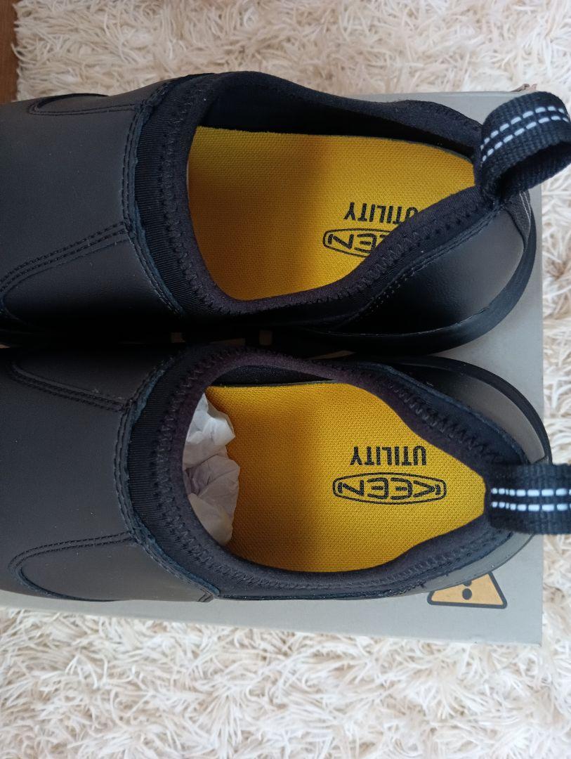 【新品未使用品】KEEN コックシューズ　27センチ