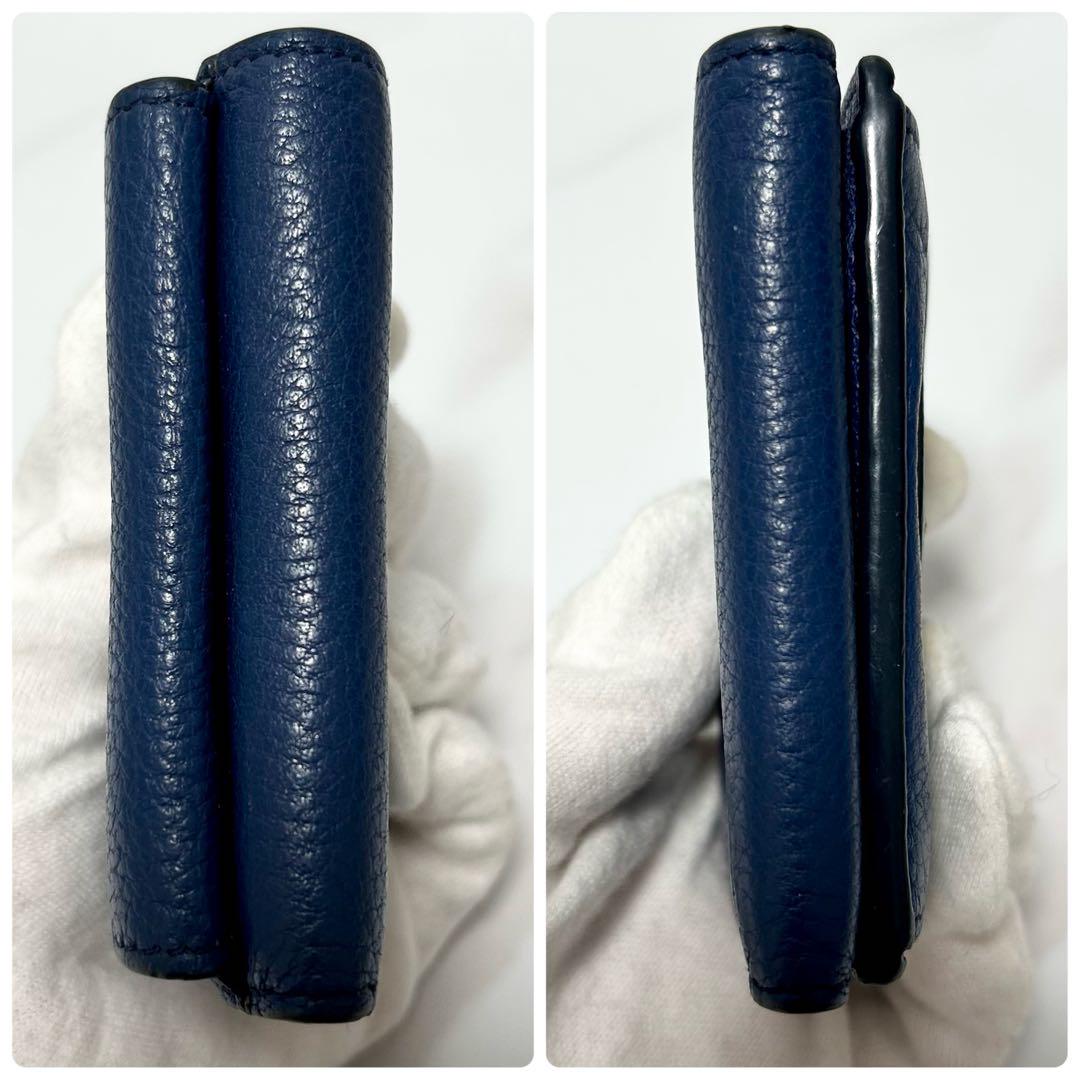 プラダ 三つ折り財布 コンパクトゴールド金具レ ザー ブルー ロゴ金具