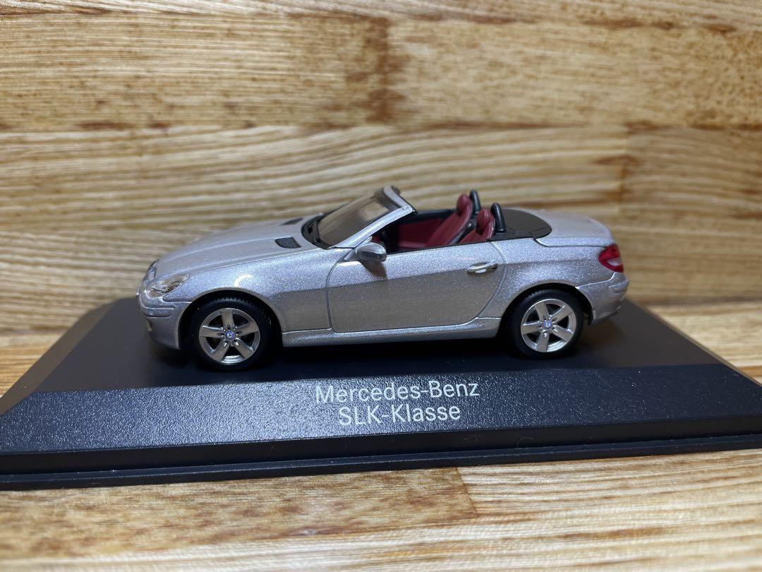 ミニカー　1/43　メルセデスベンツ　SLKクラス　シルバー　ディーラー正規品