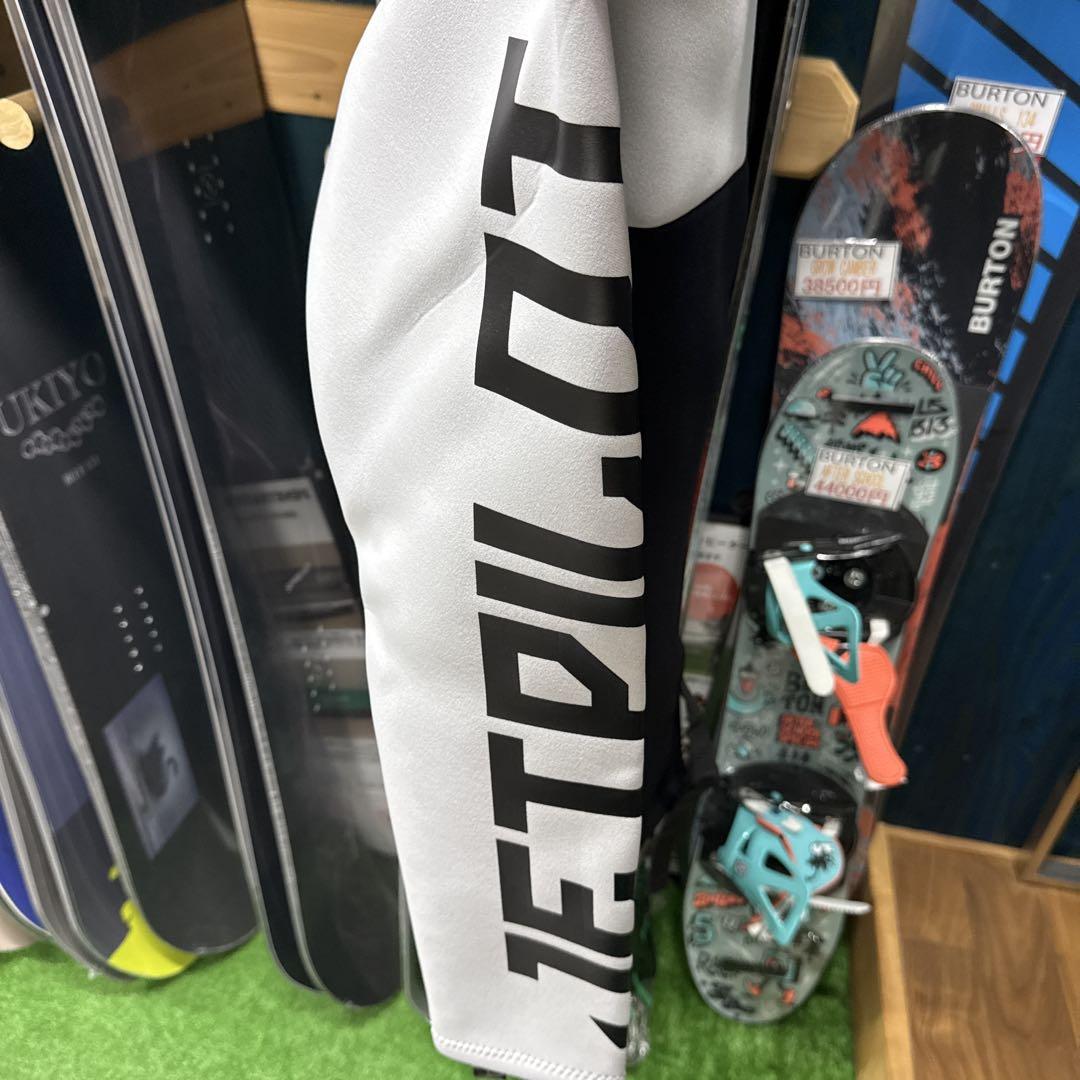 海外ファッションブランド通販サイト【公式】 jetpilot ジェット 新品未使用 Lサイズ ツアーコート ロング サーフィン・ボディボード