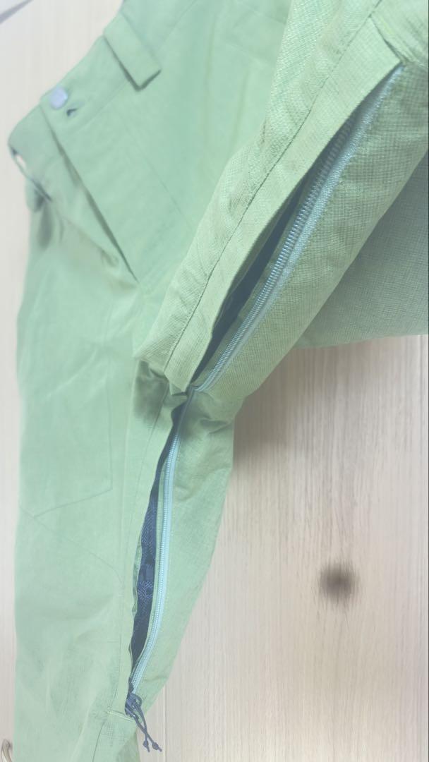 BURTON スノーボードパンツ　カーキ　サイズL 良品