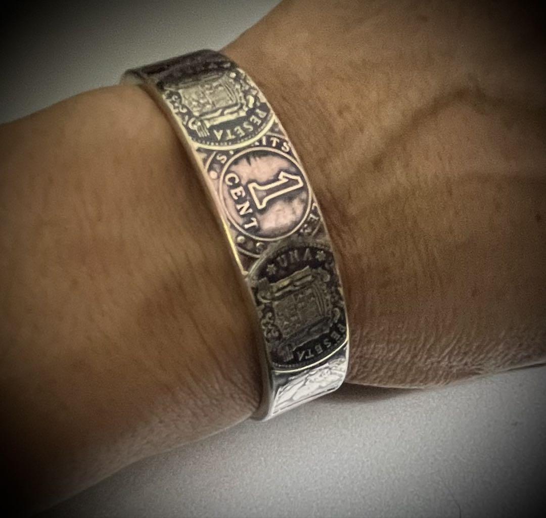 （ハンドメイド）外国硬貨パッチワークバングル ハンドメイド）外国硬貨パッチワークバングル - メルカリ