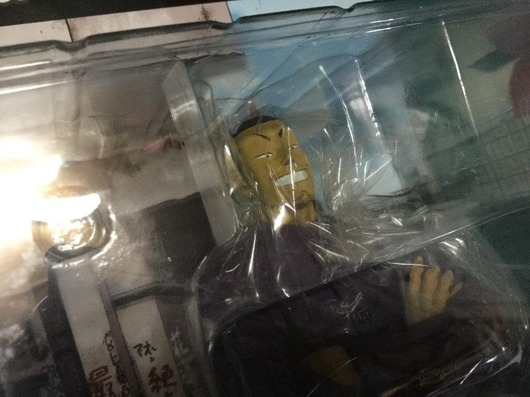 メルカリ クローズ ワースト花澤三郎フィギュア ゼットン ヴィレバン コミック アニメ 2 500 中古や未使用のフリマ