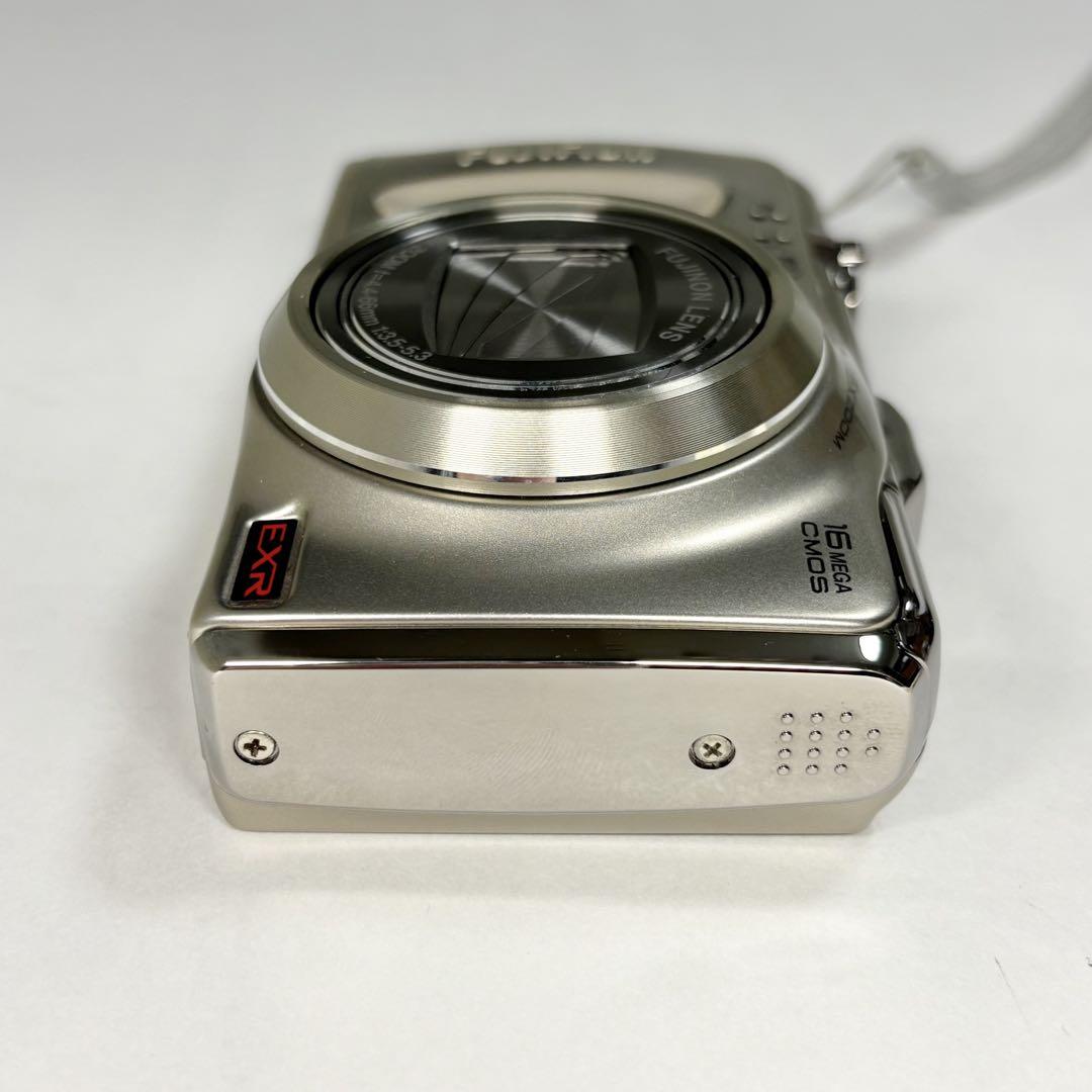 FUJIFILM フジフィルムFinePix F550EXR ゴールド デジカメ