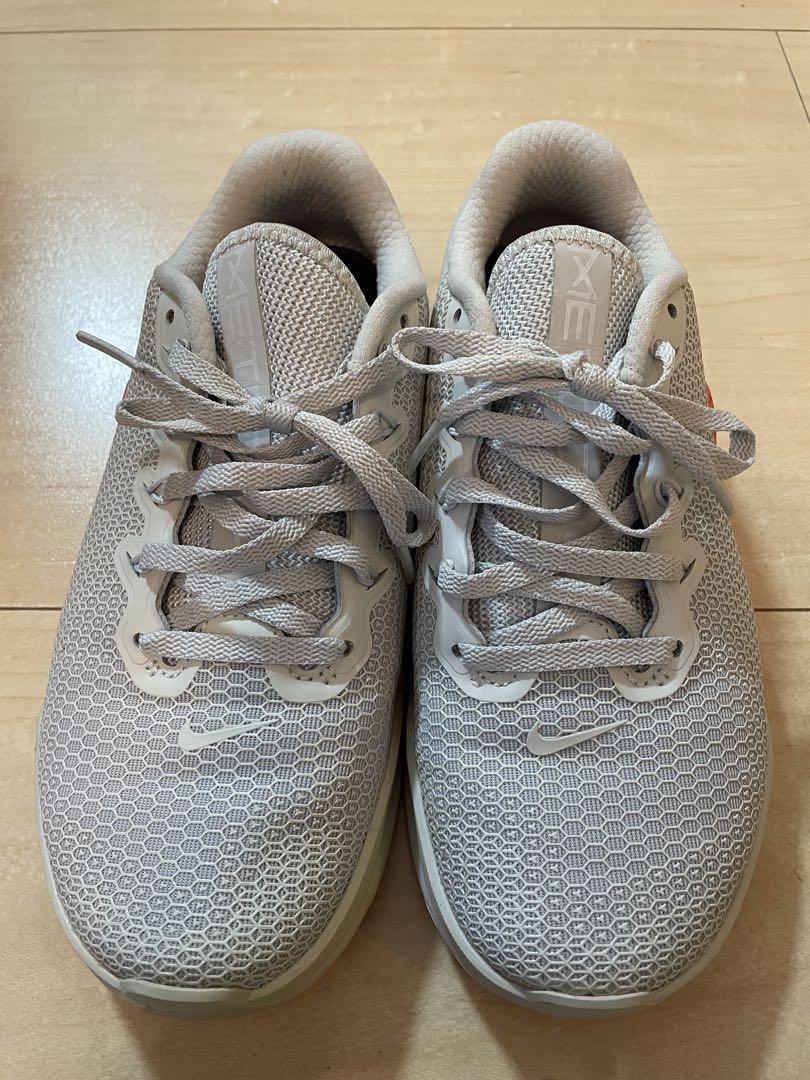 【美品】ナイキ メトコン5 トレーニングシューズ 22.5