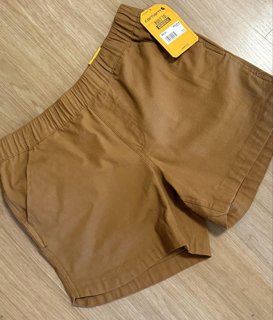 未使用タグ付き Carhartt ショートパンツ