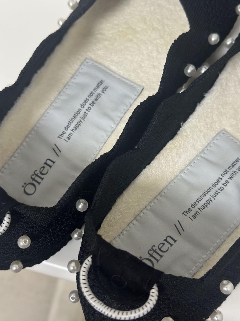 【美品】öften パール付き ブラック ポインテッドトゥシューズ