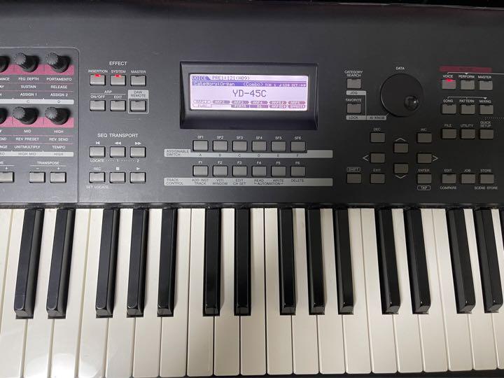 鍵盤楽器 YAMAHA MOX8