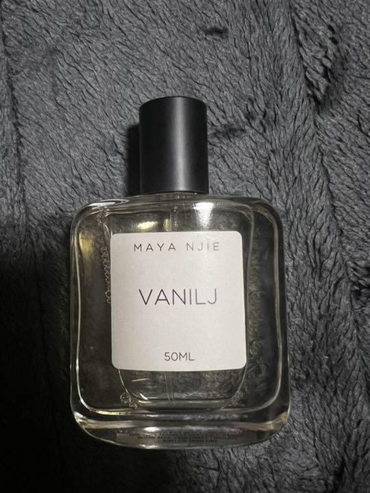 マイヤエンジャイ　ヴァニル Maya Njie VANILJ マイヤエンジャイ ヴァニル 香水
