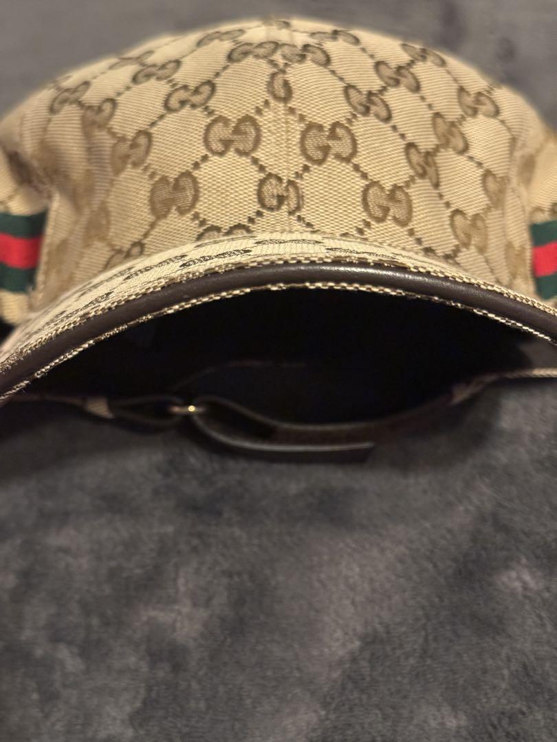 GUCCI キャップ　60size