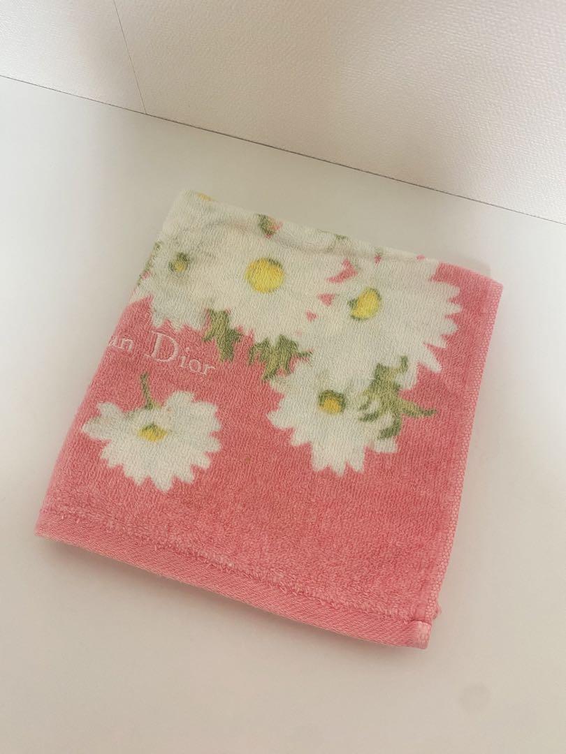 【美品】クリスチャンディオール  タオル
