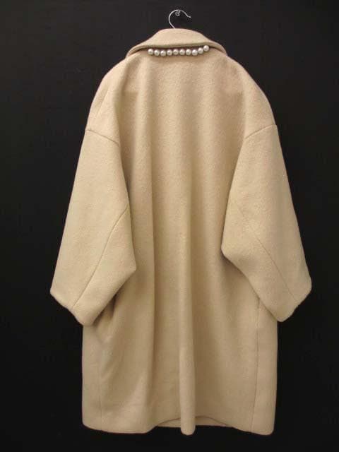 美品 ヨーコチャン YOKOCHAN バックパールコート YCC-623-201 美品 ヨーコチャン YOKOCHAN バックパールコート YCC-623-201
