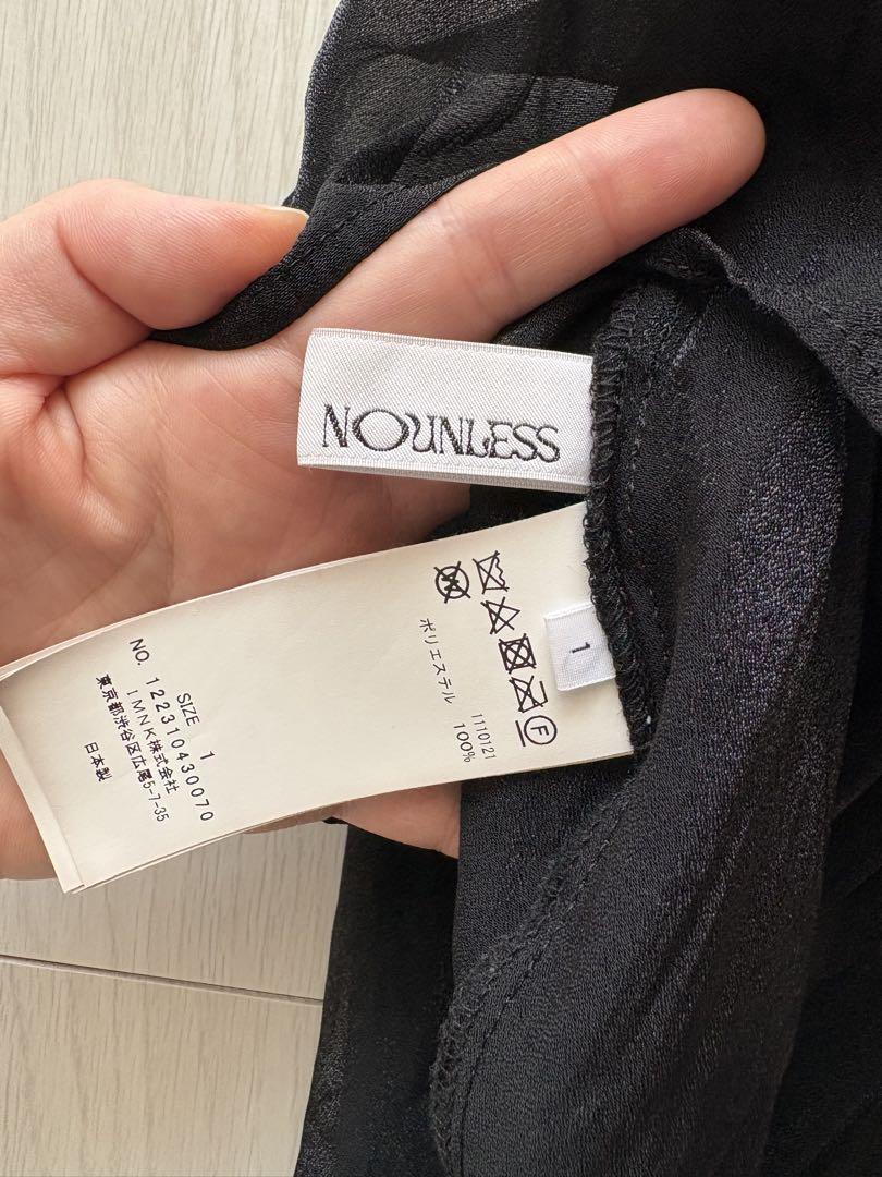 NOUNLESS ナウンレス　シアートップス