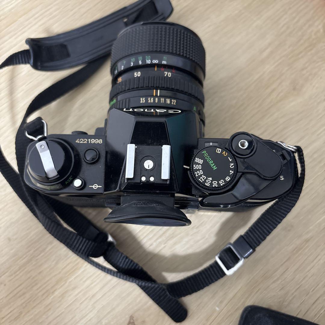 Canon AE-1 フィルムカメラ レンズ付きΩ