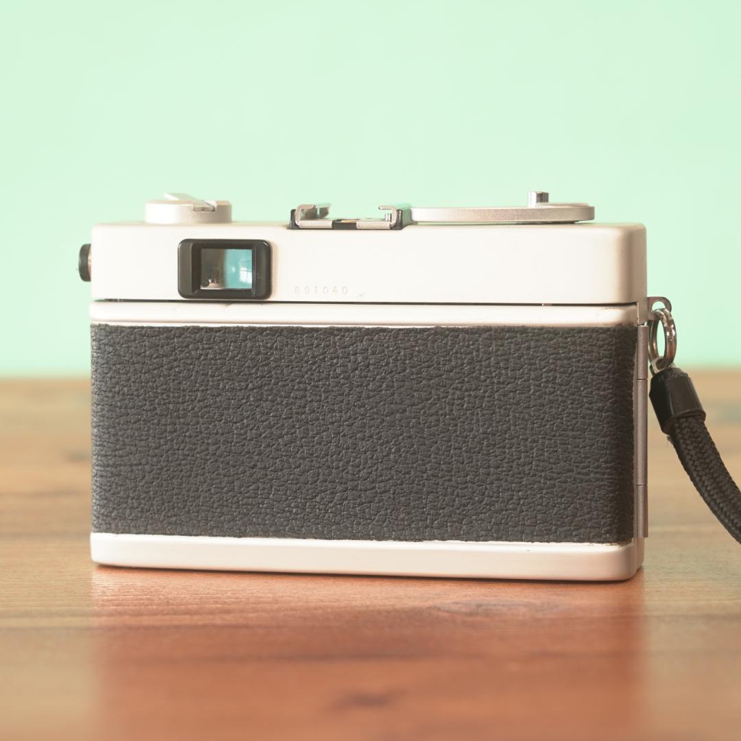 完動品◎KONICA C35 Flash matic フィルムカメラ #040
