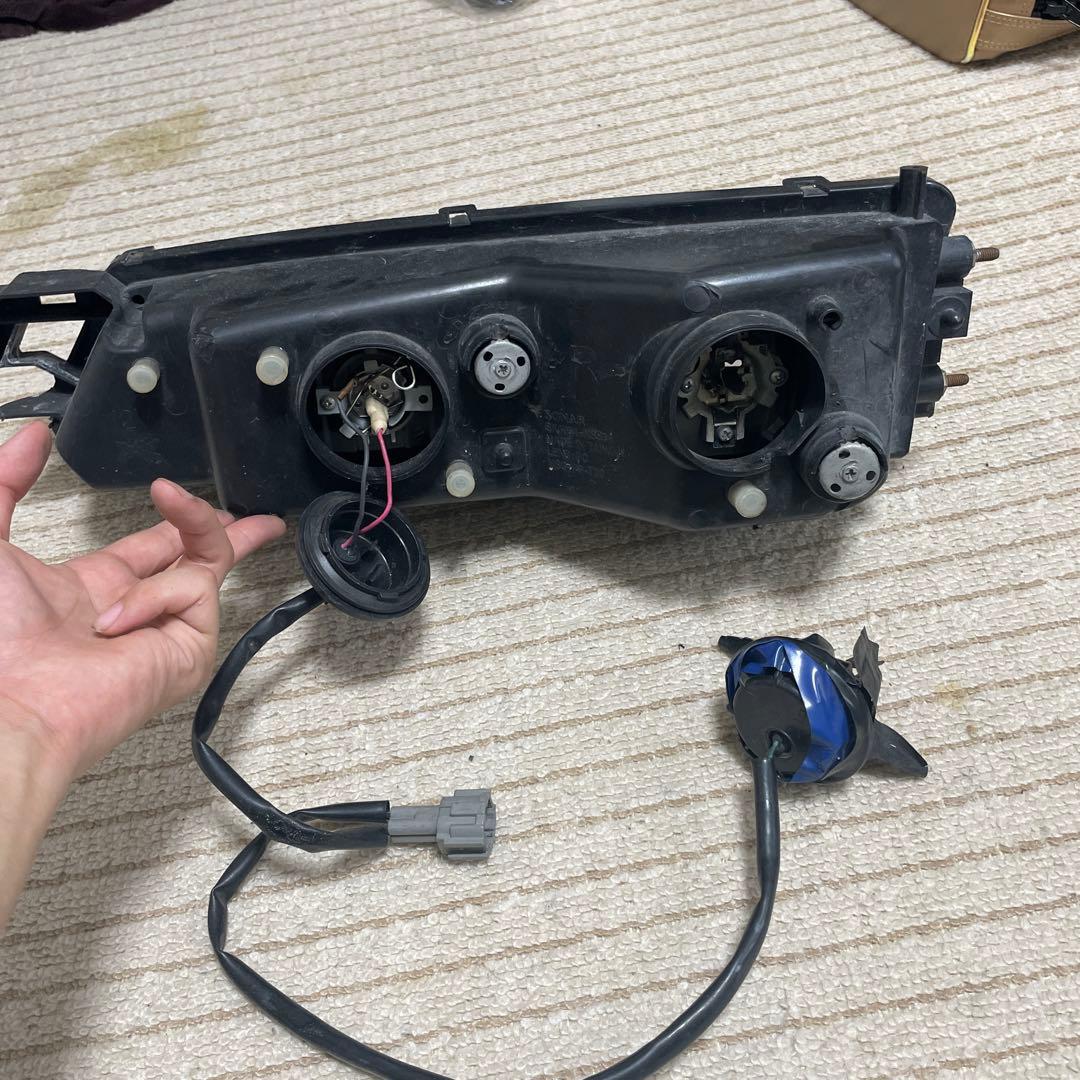 爆売り!】【爆売り!】シルビア S14 後期 ヘッドライト ライト