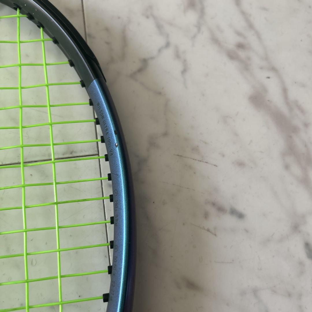 【大人気】Wilson ULTRA V4 100L　テニスラケット　G2