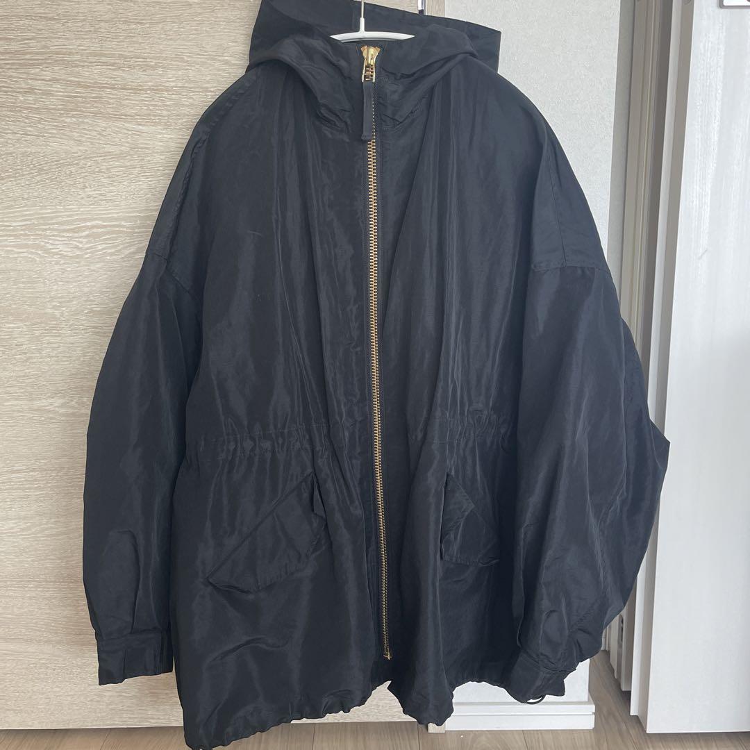【ほぼ新品】カレンソロジー Curensology ナイロンラミーブルゾン