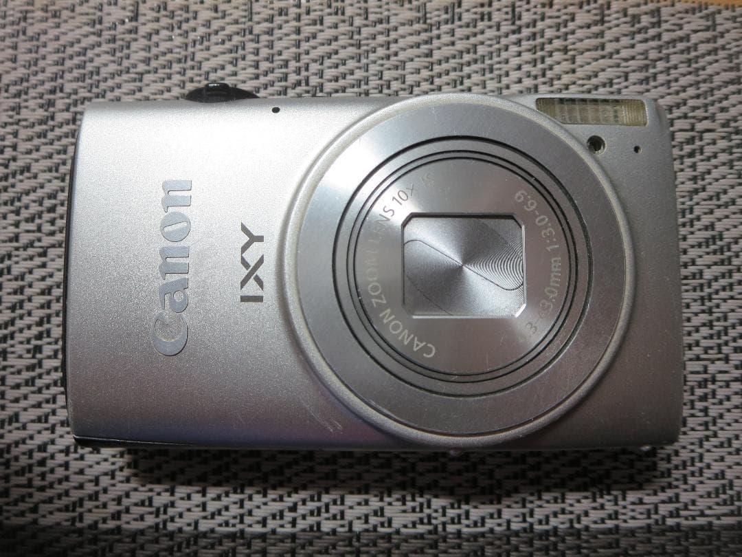 【新海さま専用】Canon IXY 610F デジタルカメラ シルバー