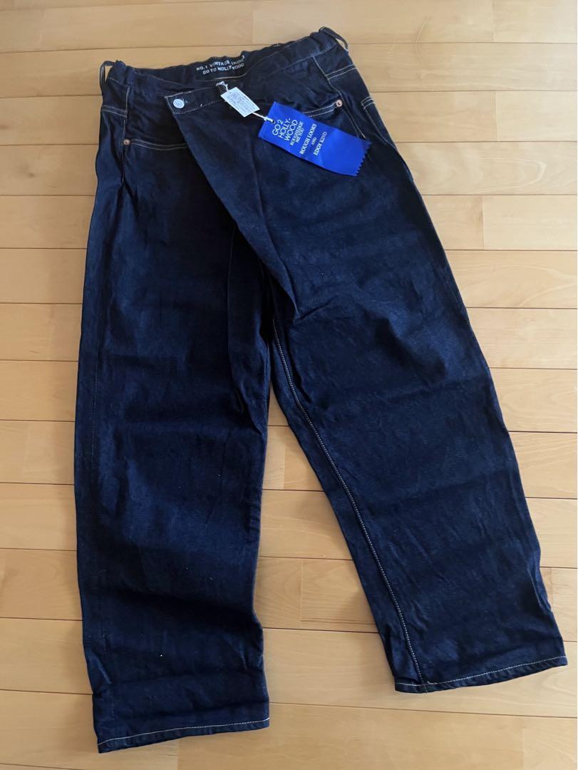 GO TO HOLLYWOOD  新品タグ付　変形ジーンズ　01   150cm