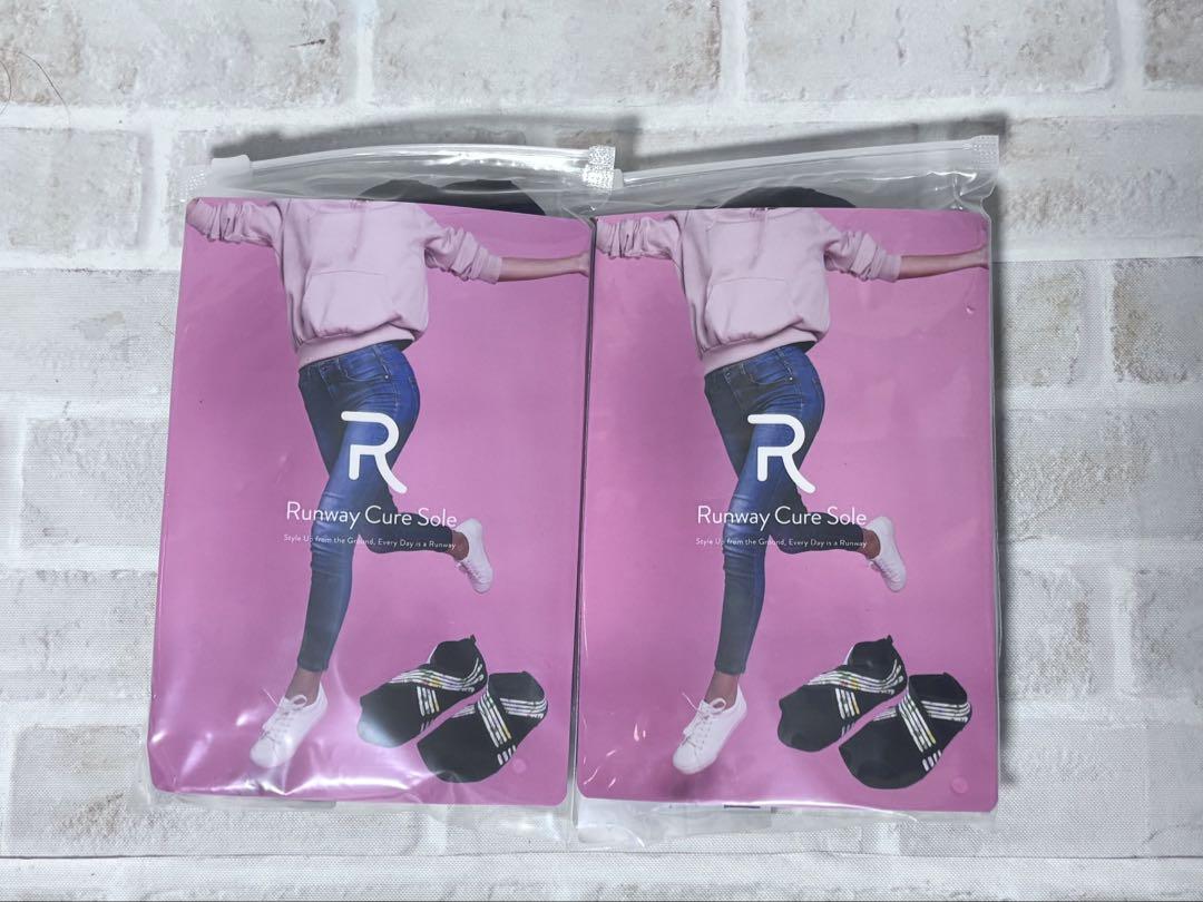 Runway Cure Sole 着圧ソックス Mサイズ　2足セット