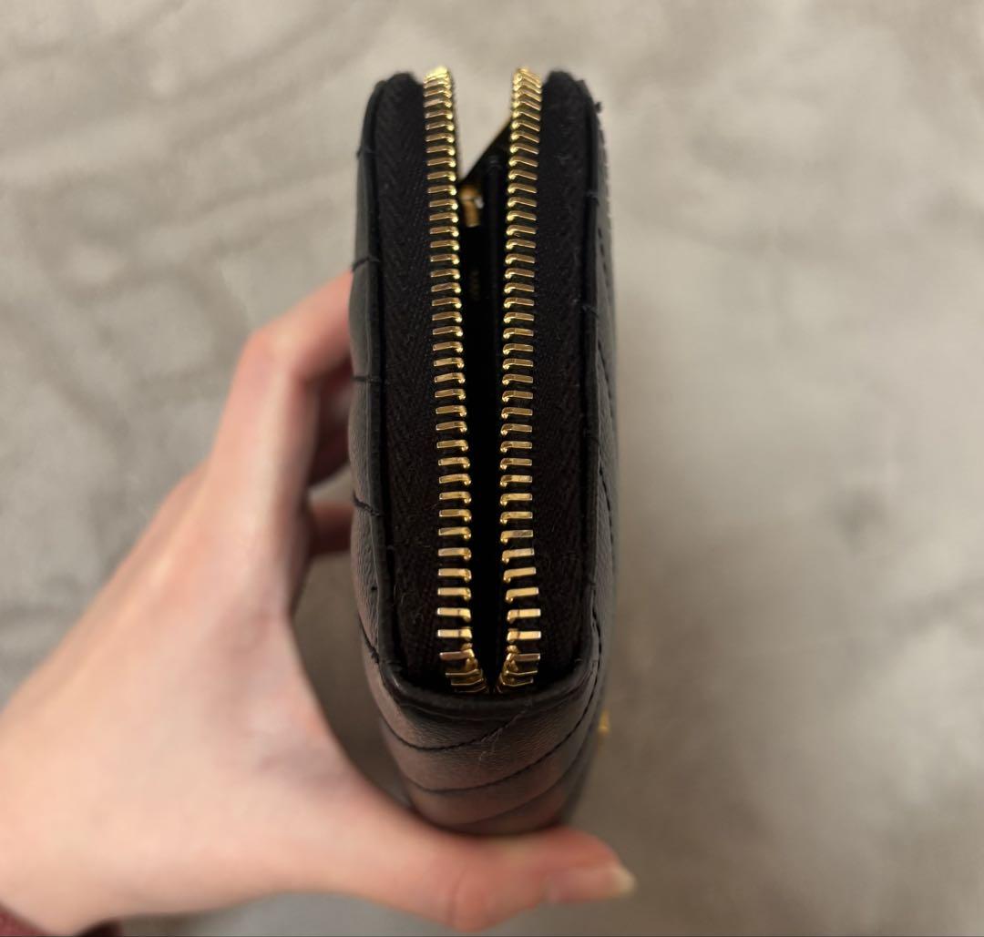 Saint Laurent サンローラン　長財布　ロゴ財布
