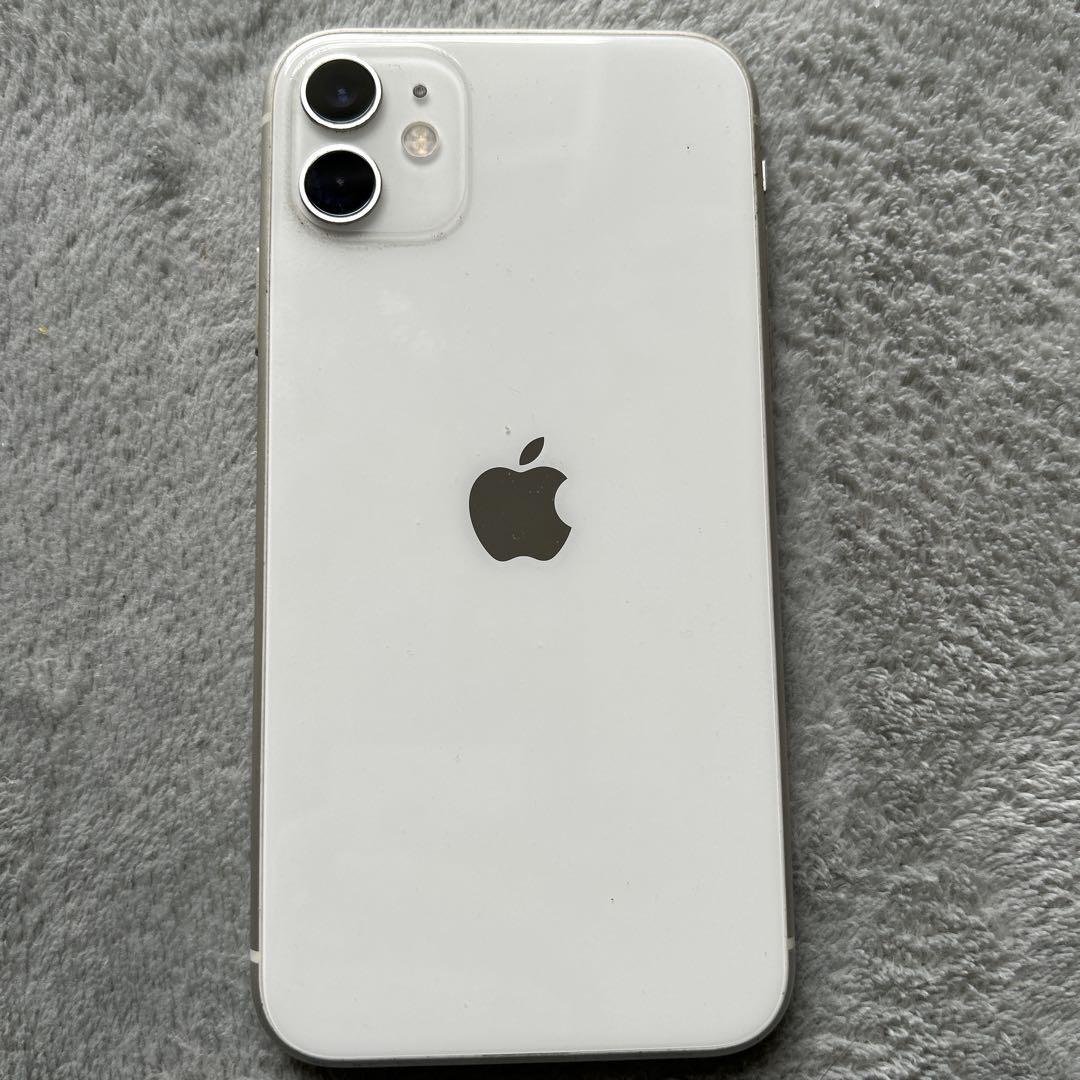 Apple iPhone 11 ホワイト 本体　128G SIMフリー