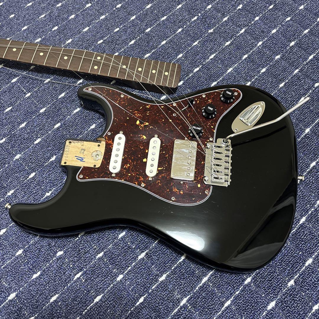 Fender USA   ストラト　ネック　ボディ