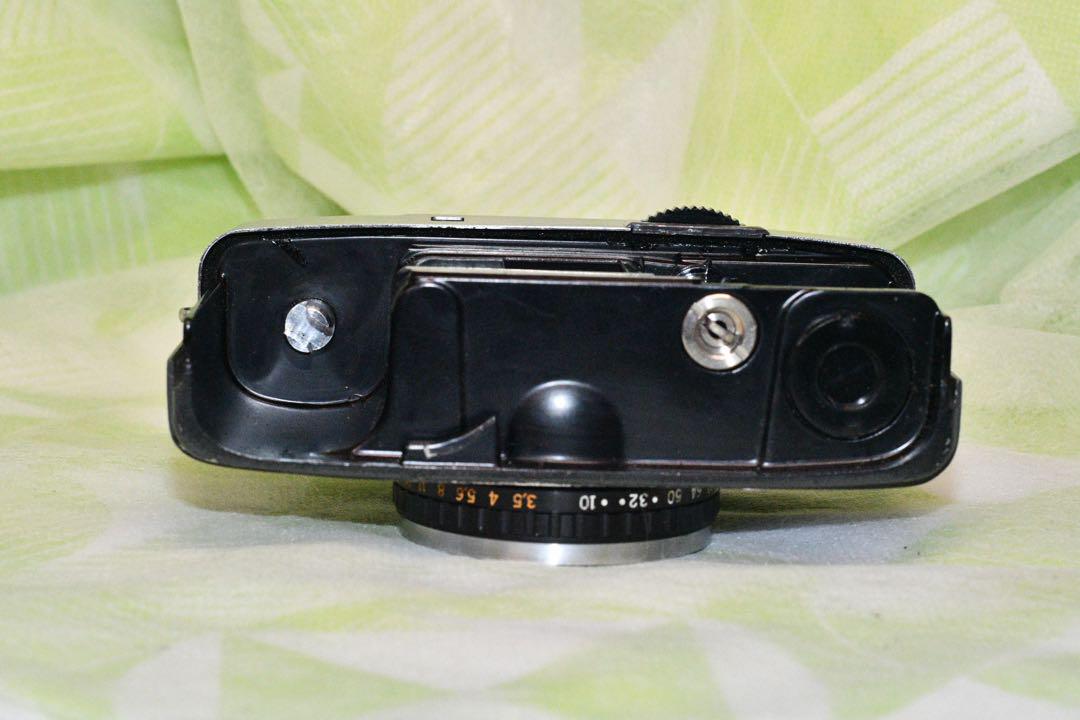 《動作品》OLYMPUS-PEN EE a358