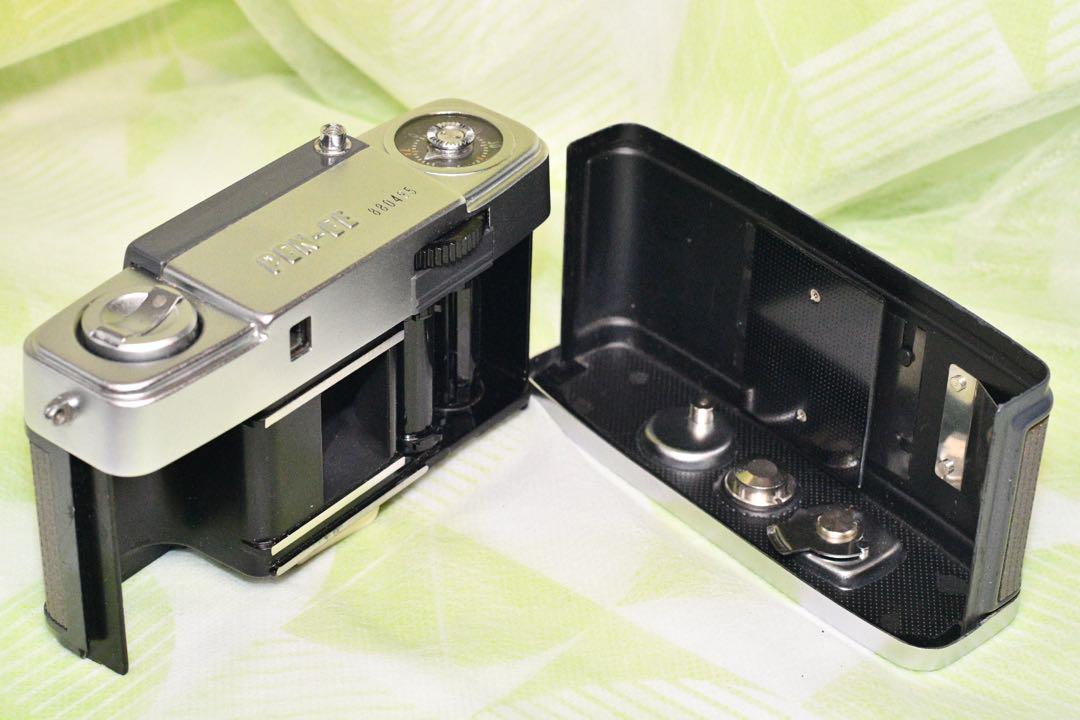《動作品》OLYMPUS-PEN EE a358