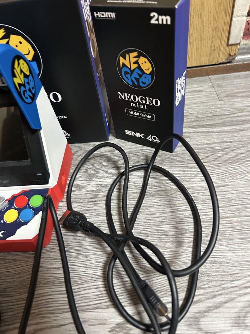 NEOGEO MINI ネオジオミニ　コンバータ　ケース　HDMI Amazon.com: Neo Geo Mini International Arcade and White Game