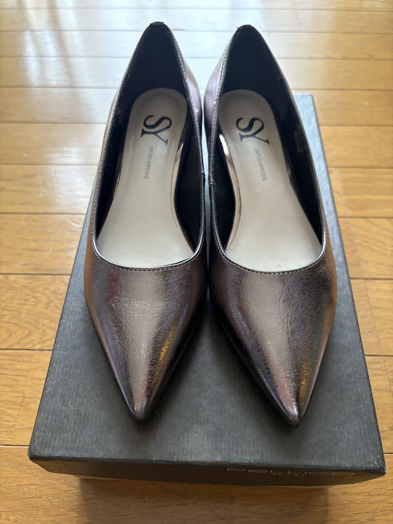 SY メタリックシルバー ポインテッドトゥパンプス