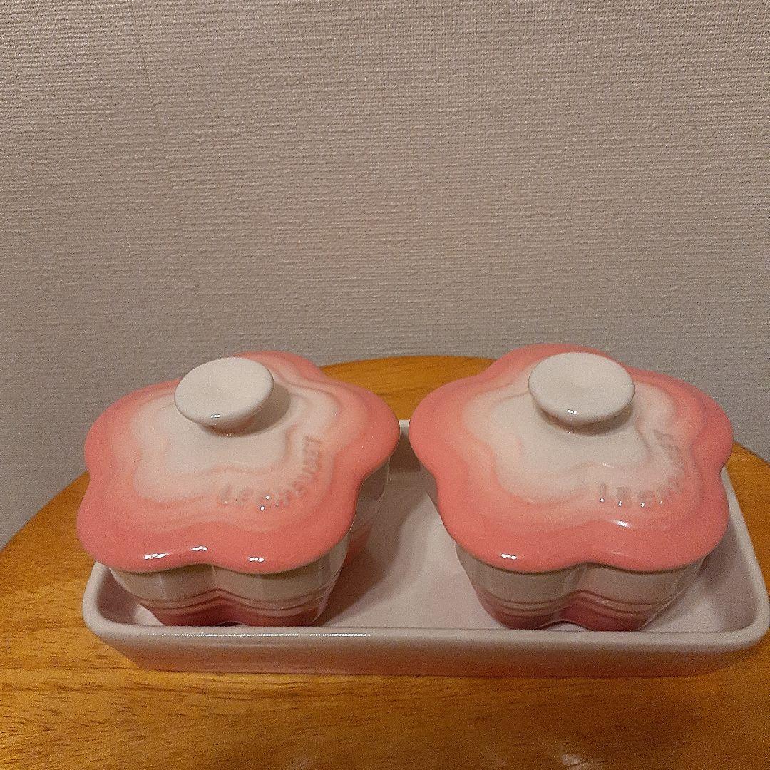 ルクルーゼココットフルール