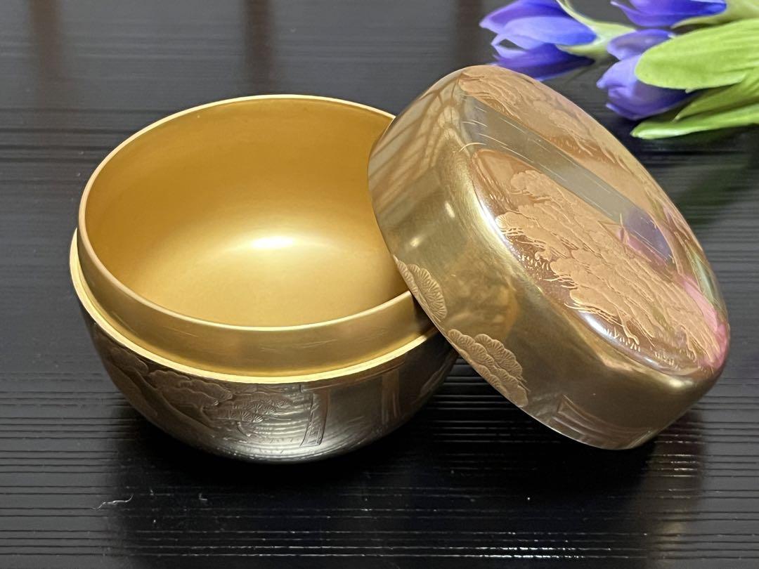 ト8) 輪島塗[柿木 章] 銘「蒔絵住吉 平棗 壱」 金地 共箱 共布