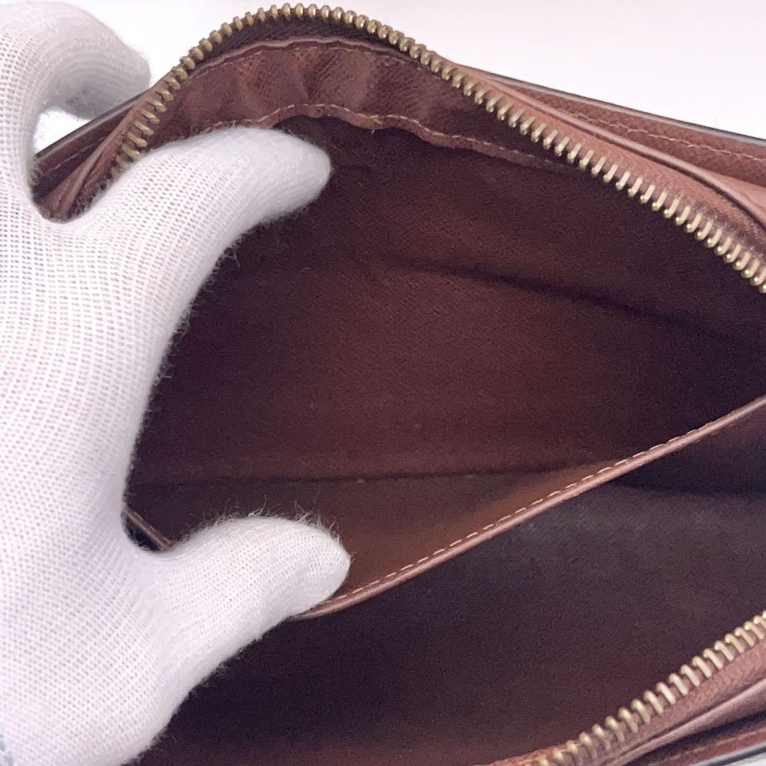 美品　ルイヴィトン　モノグラム オルセー バンド クラッチバック