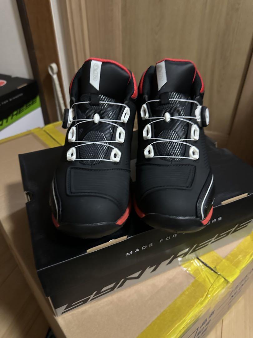 新品　エルフ(elf) シンテーゼ16 ライディングシューズ　27.0 白／黒
