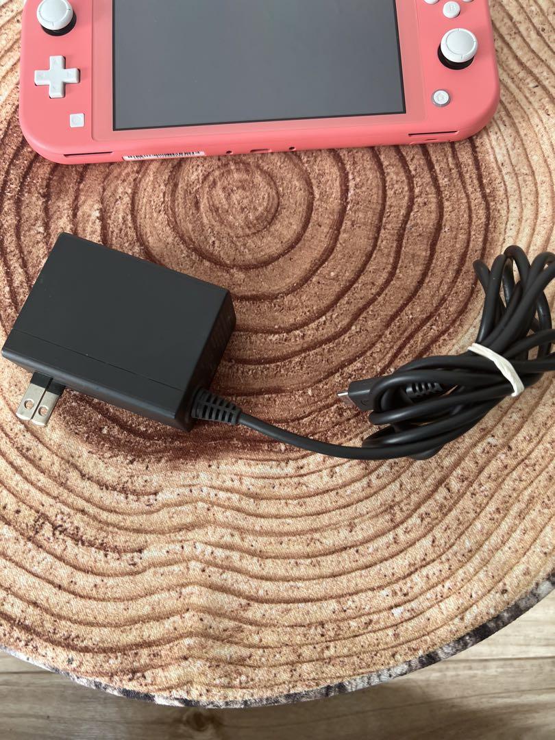 おまけ付きNintendo Switch Lite コーラル 本体 アダプター 任天堂 Switch Lite ライト コーラル 新品アダプター スウィッチ 箱