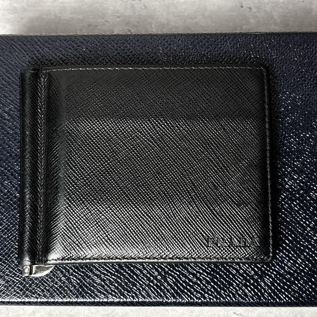 ✨極美品✨ PRADA マネークリップ ロゴ型押し サフィアーノ